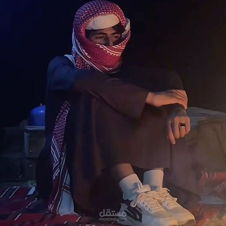 موقع معرض أعمال تقني متطور باستخدام React و TypeScript