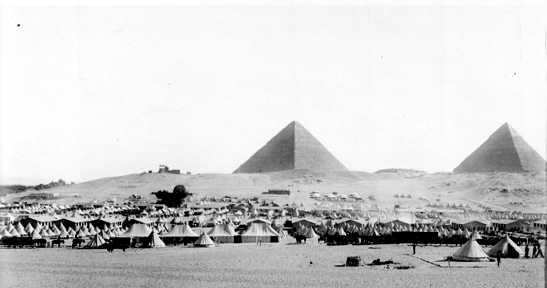 الهرم شاهدًا: رحلة مراسل متدين في مصر الخديوية