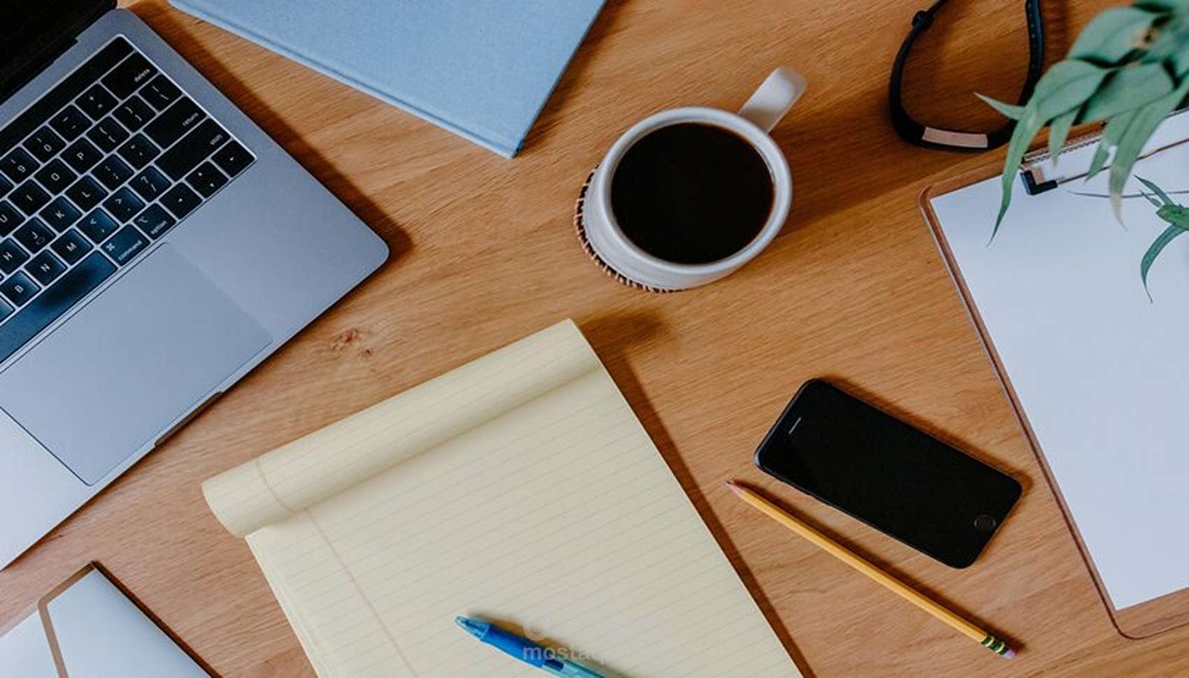 كتابة المقالات الحصرية بدقة واحترافية