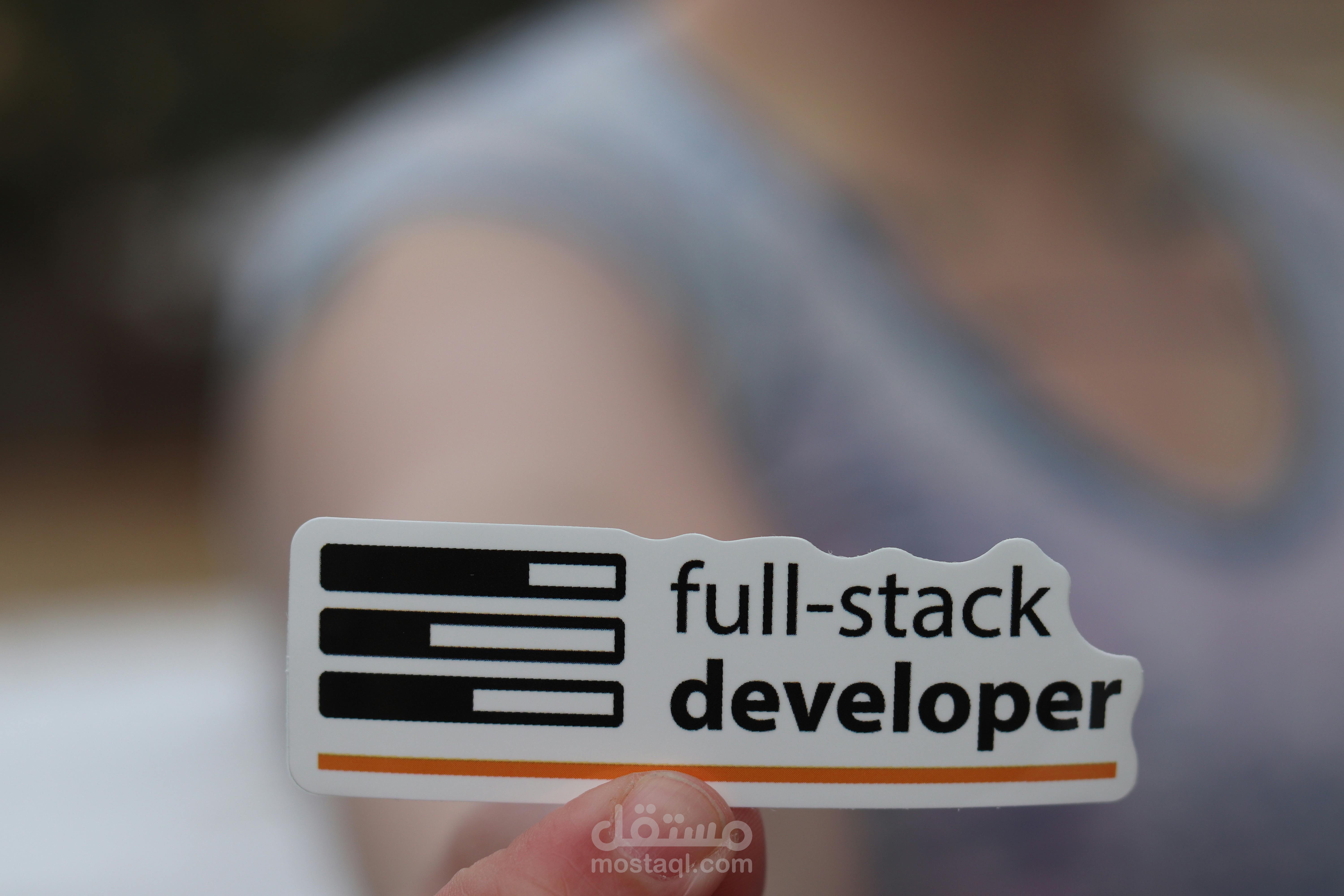 موقع مدونات بلوحه تحكم باستخدام html,css,js ,php ,sql ,laravel
