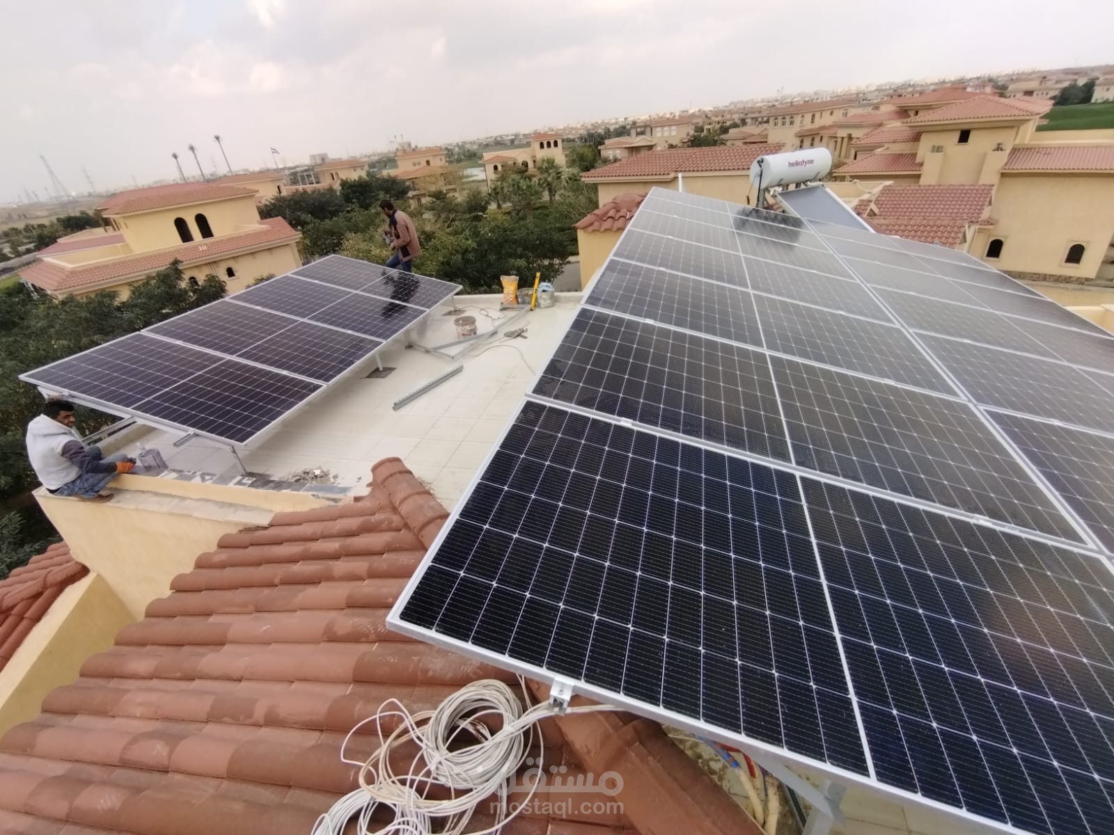 محطة طاقة شمسية منزل بمدينتي مصر