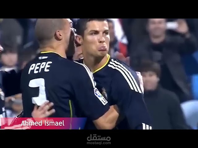 تجميع مقاطع في فيديوا واحد مع تنقلات جذابه و اضافه اسمي بطريقه دخول جذابه