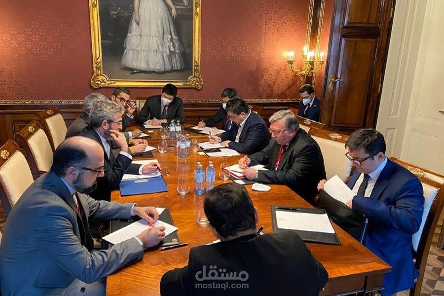 نحو فهم حقيقة موقفي روسيا والصين من مفاوضات فيينا