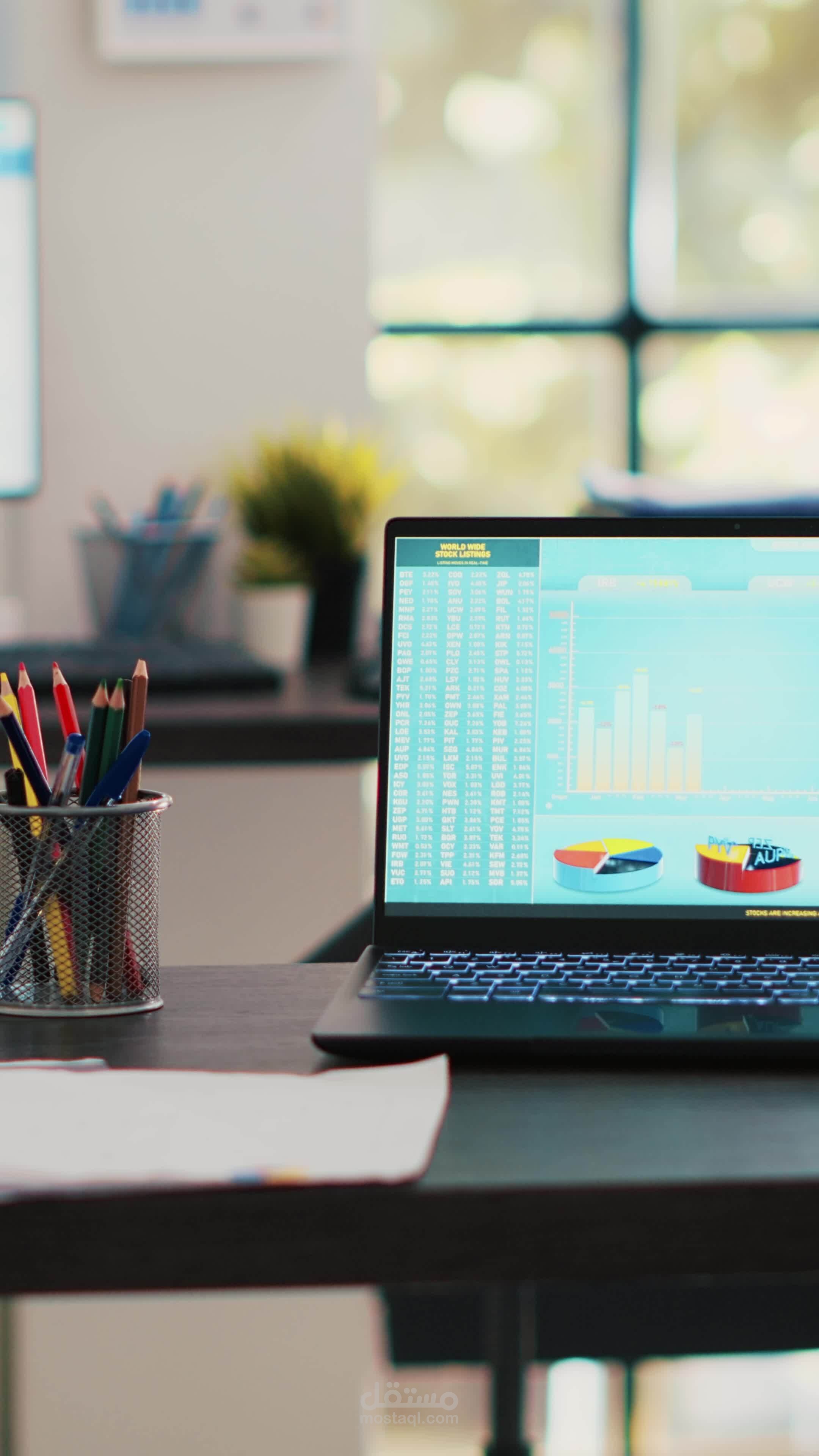 دليل عملي لكتابة عرض استثماري (Pitch Deck) يقنع المستثمرين