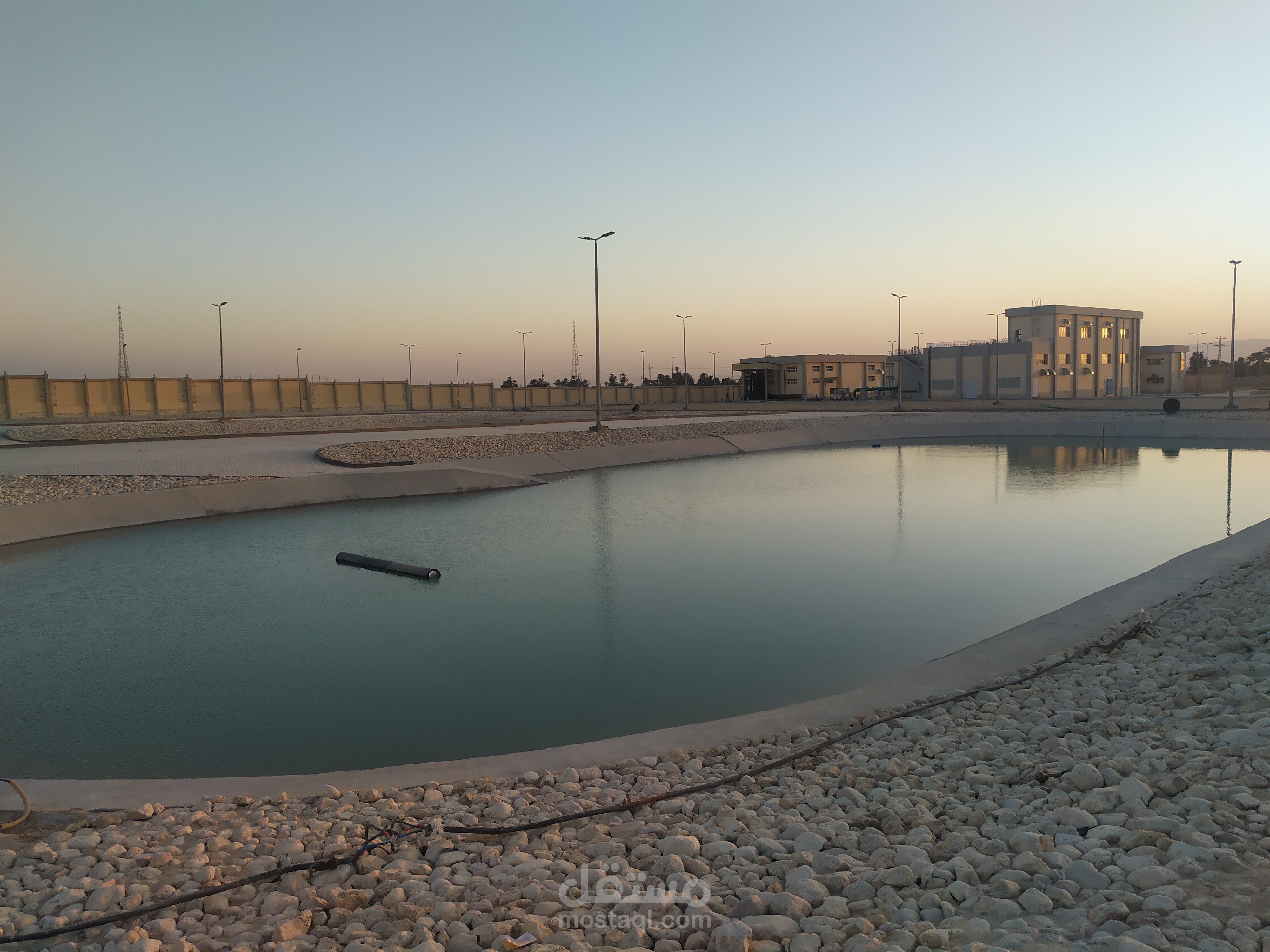 البحيرات محطه مياة