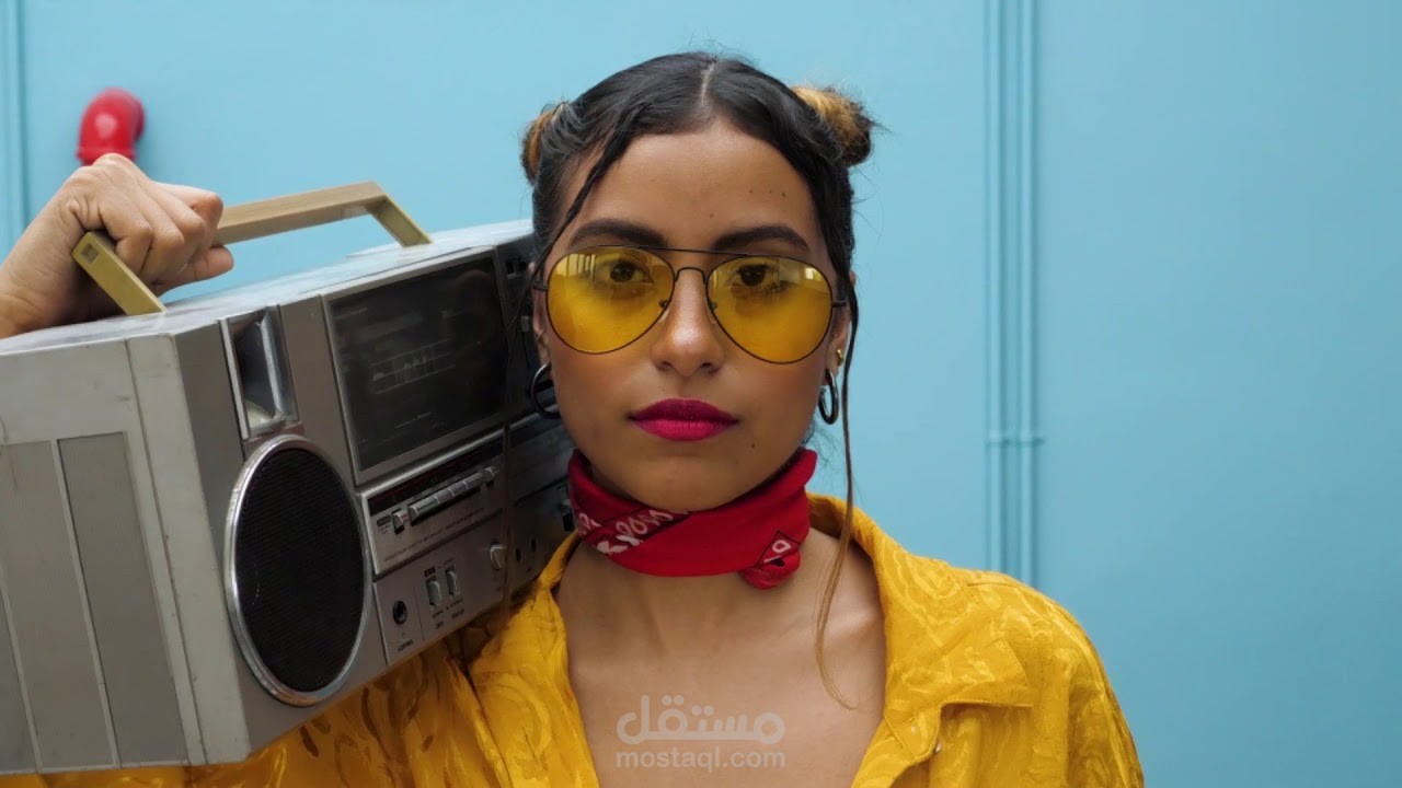 short enthusiastic montage