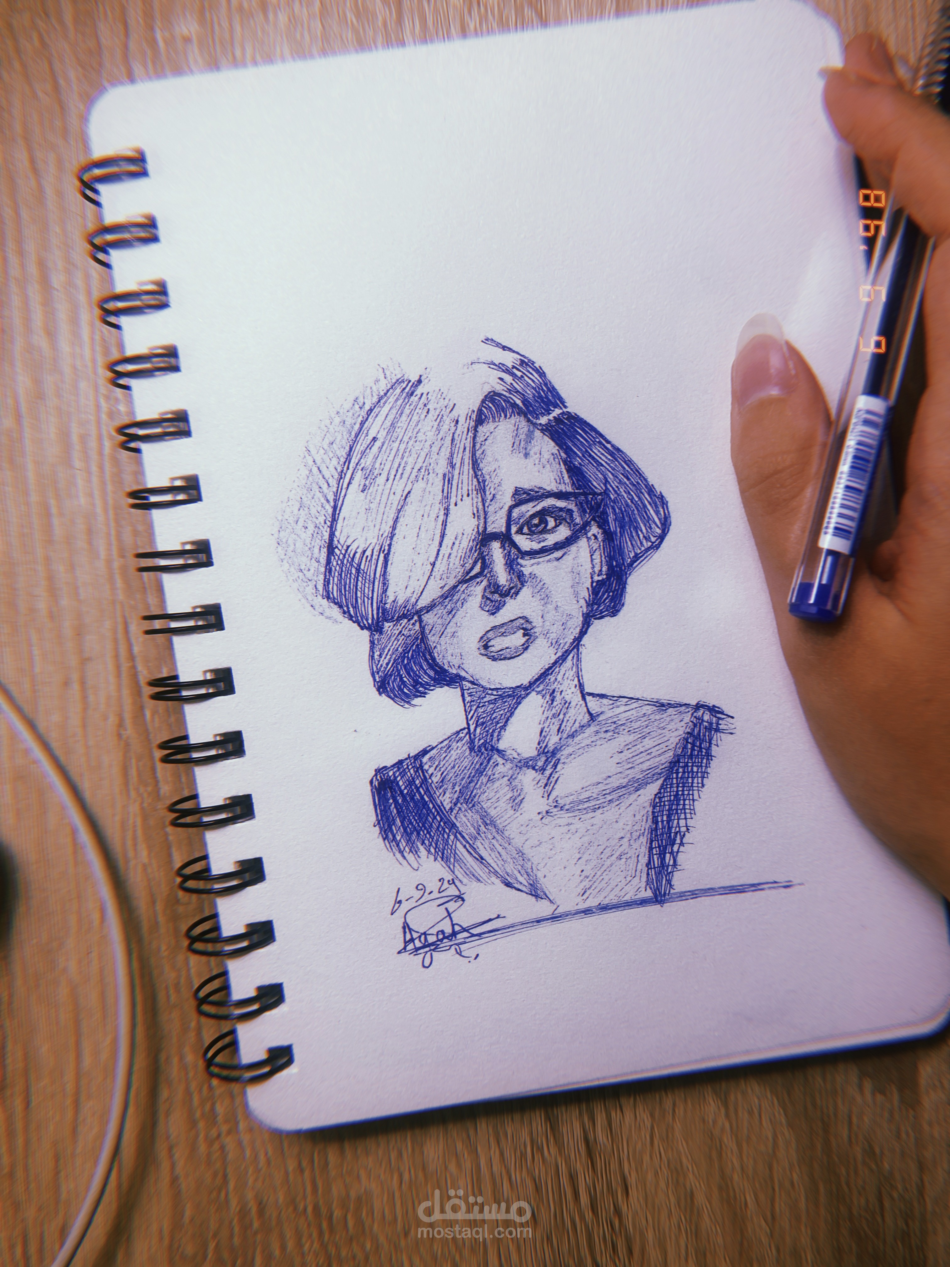 رسم بورتريه بتفاصيله بالجاف