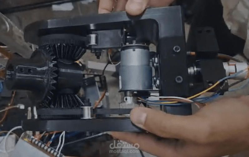 المفصل التفاضلي Differential Robot Joint