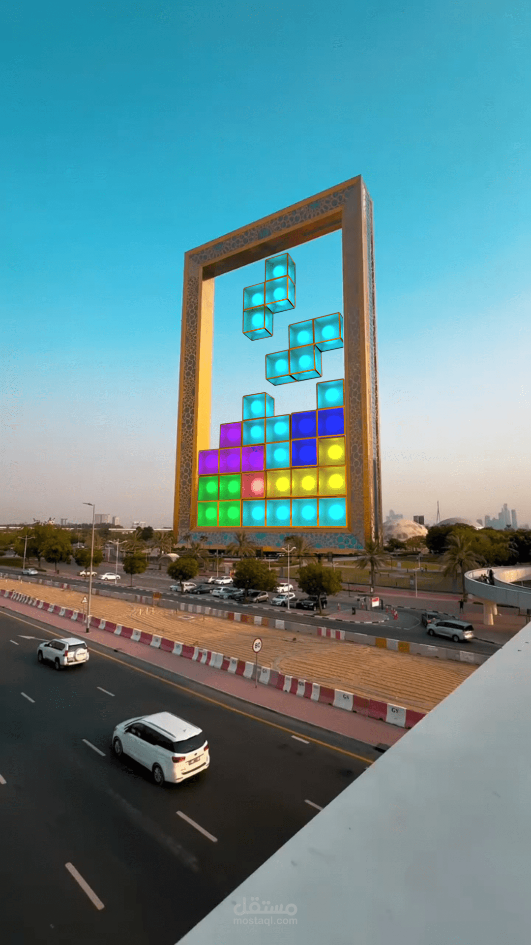 Dubai frame X Tetris ( VFX )