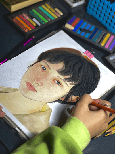 بورتريهات رصاص والوان واسكتشات صغيرة فحم ورصاص