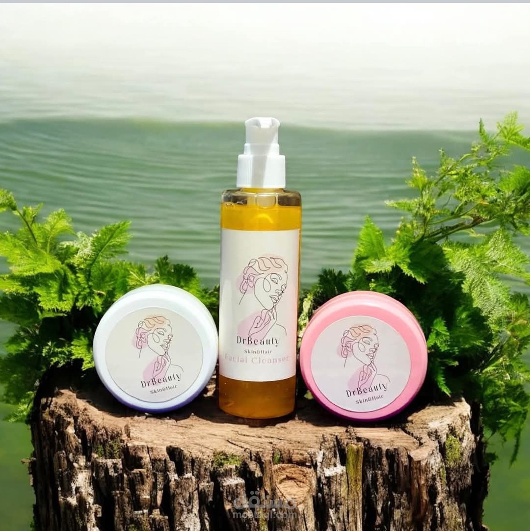 تصميم بوستات اعلاميه لمنتج تجميلي -كتابة وتصميم على Canva