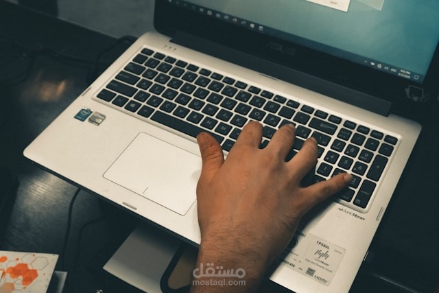 خدمات التسويق الرقمي وإدارة وسائل التواصل الاجتماعي لتعزيز حضورك الإلكتروني