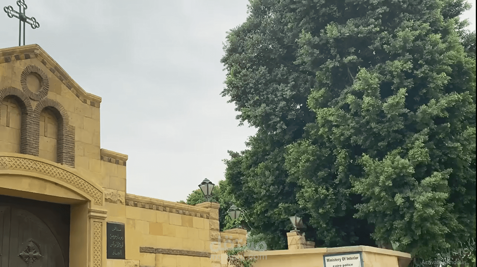 تعليق صوتى وثائقى