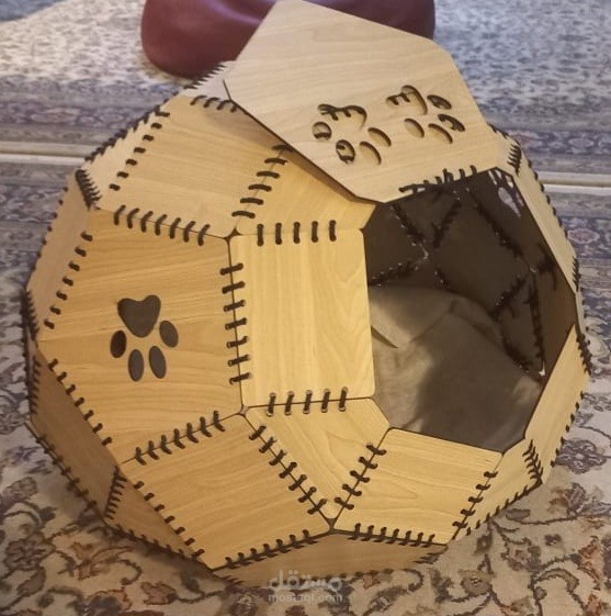 منزل خشبي للقطة