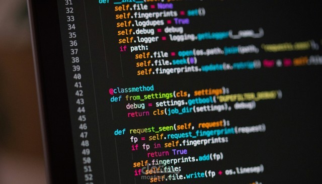برمجة سكربتات Python مخصصة حسب طلبك