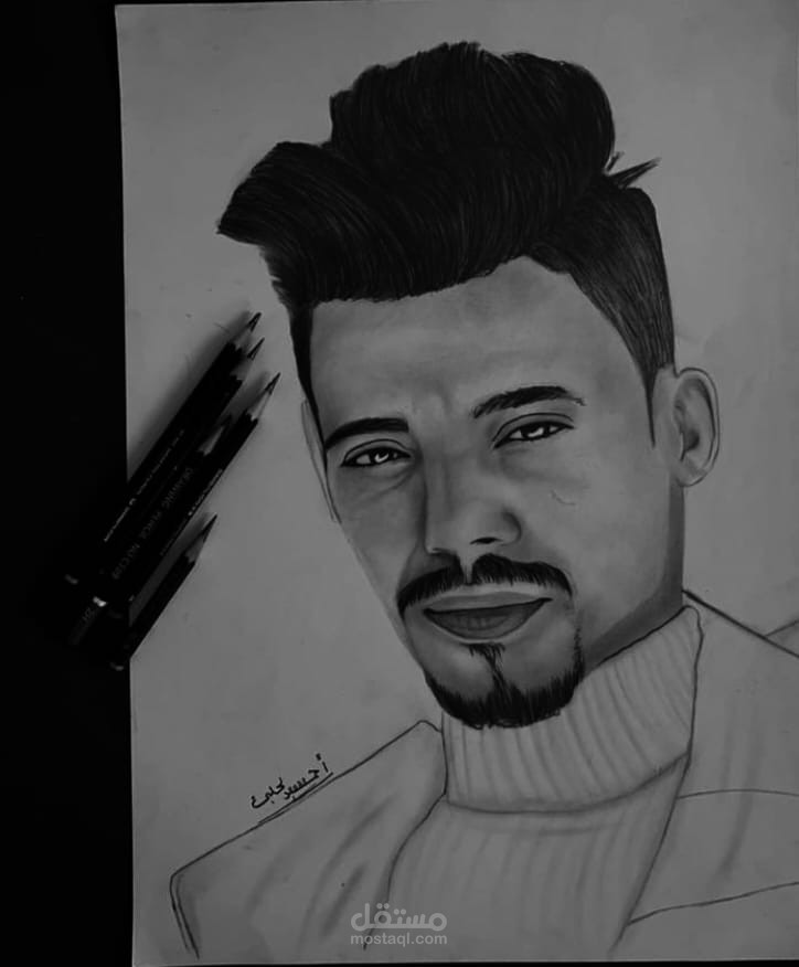 رسم بورتريه واقعي بالقلم الرصاص – تفاصيل دقيقة ولمسة فنية مميزة