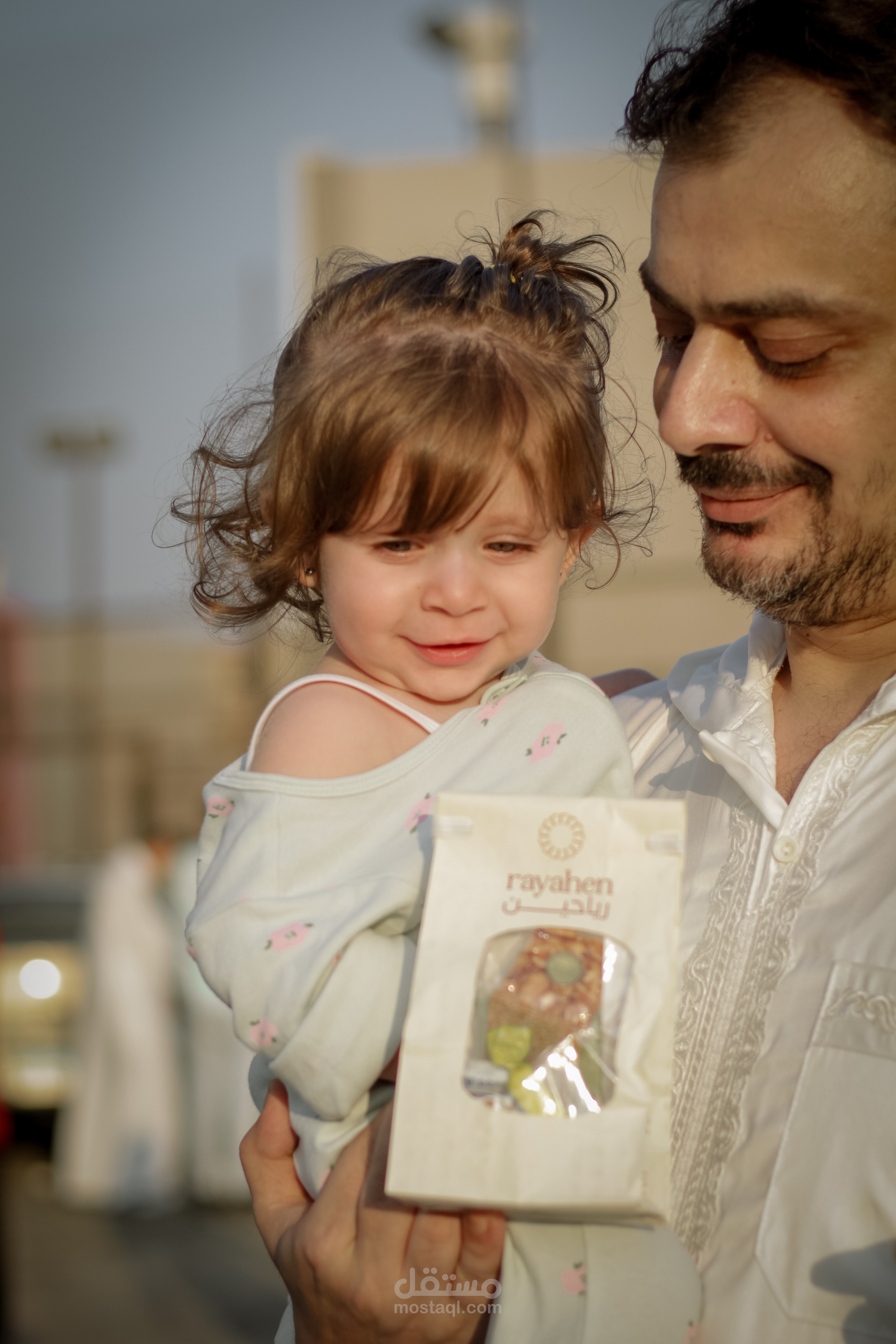 توثيق حملة توزيع هدايا في عيد الاضحي المبارك