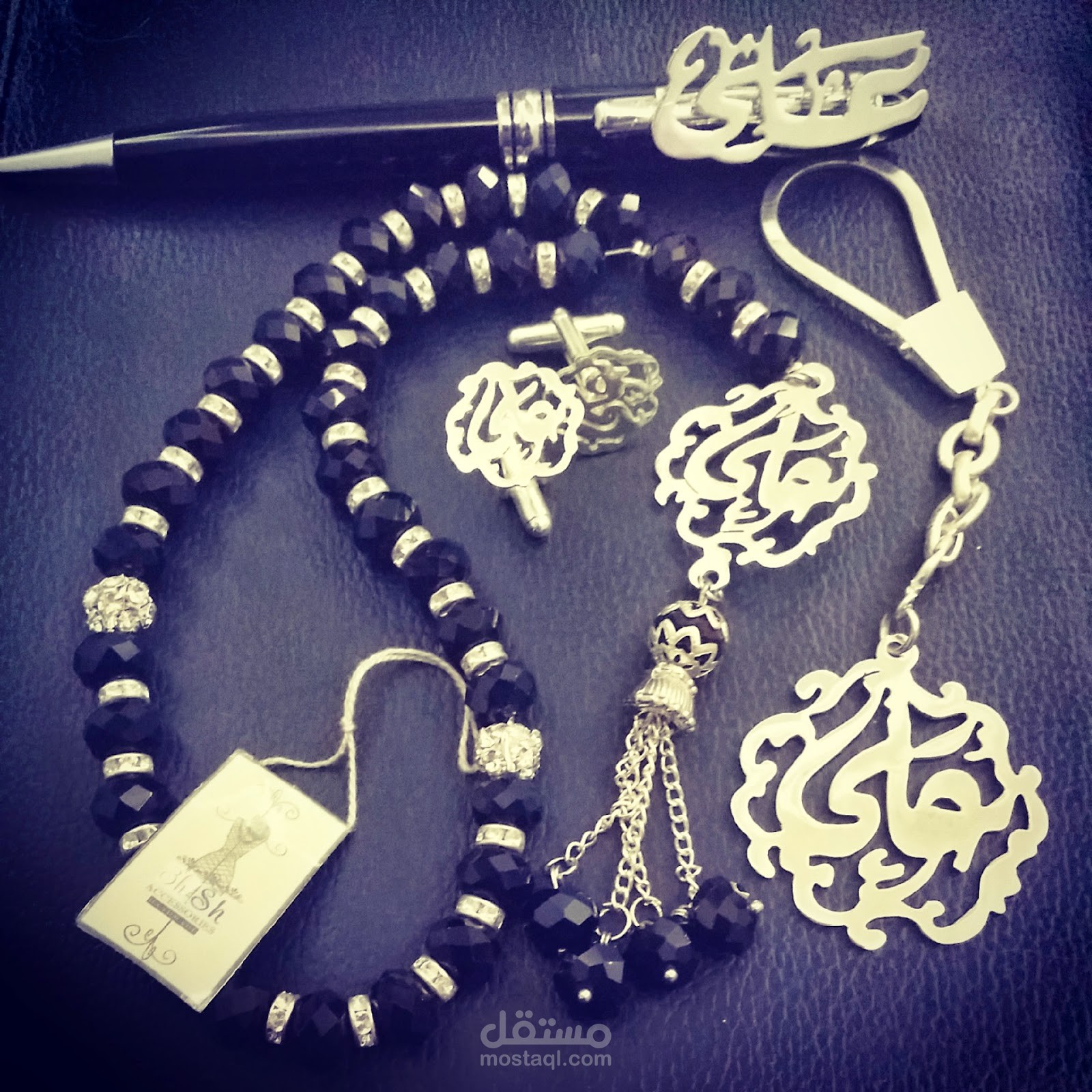 عمل تصميم علي شكل مدليا