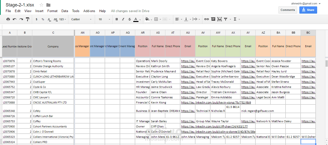 البحث عن بيانات الإتصال لقائمة شركات أجنبية