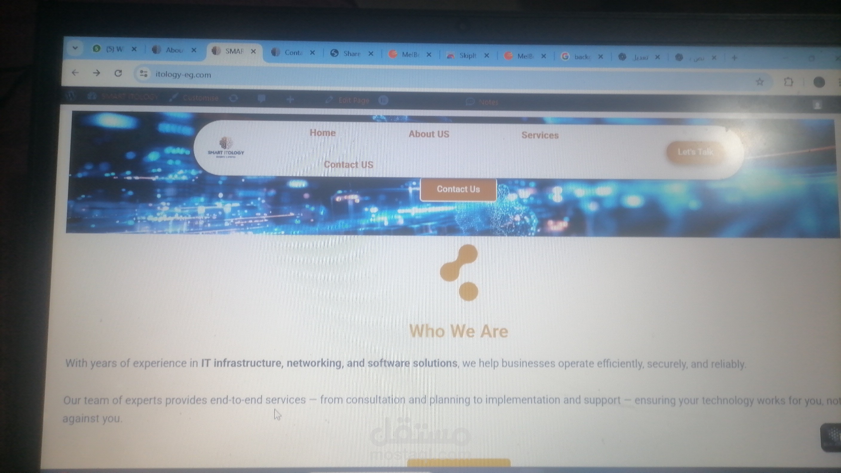 مصممه مواقع الكترونيه