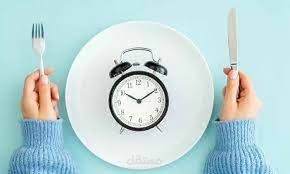 دليل المبتدئين للصيام المتقطع: كل ما تحتاج معرفته