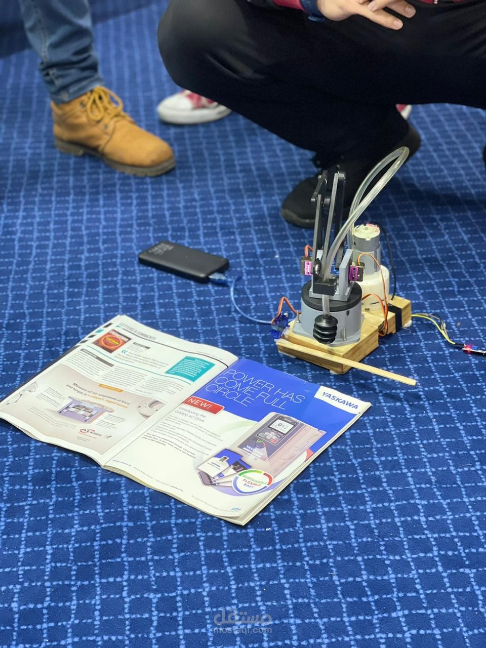 Page fliping robot