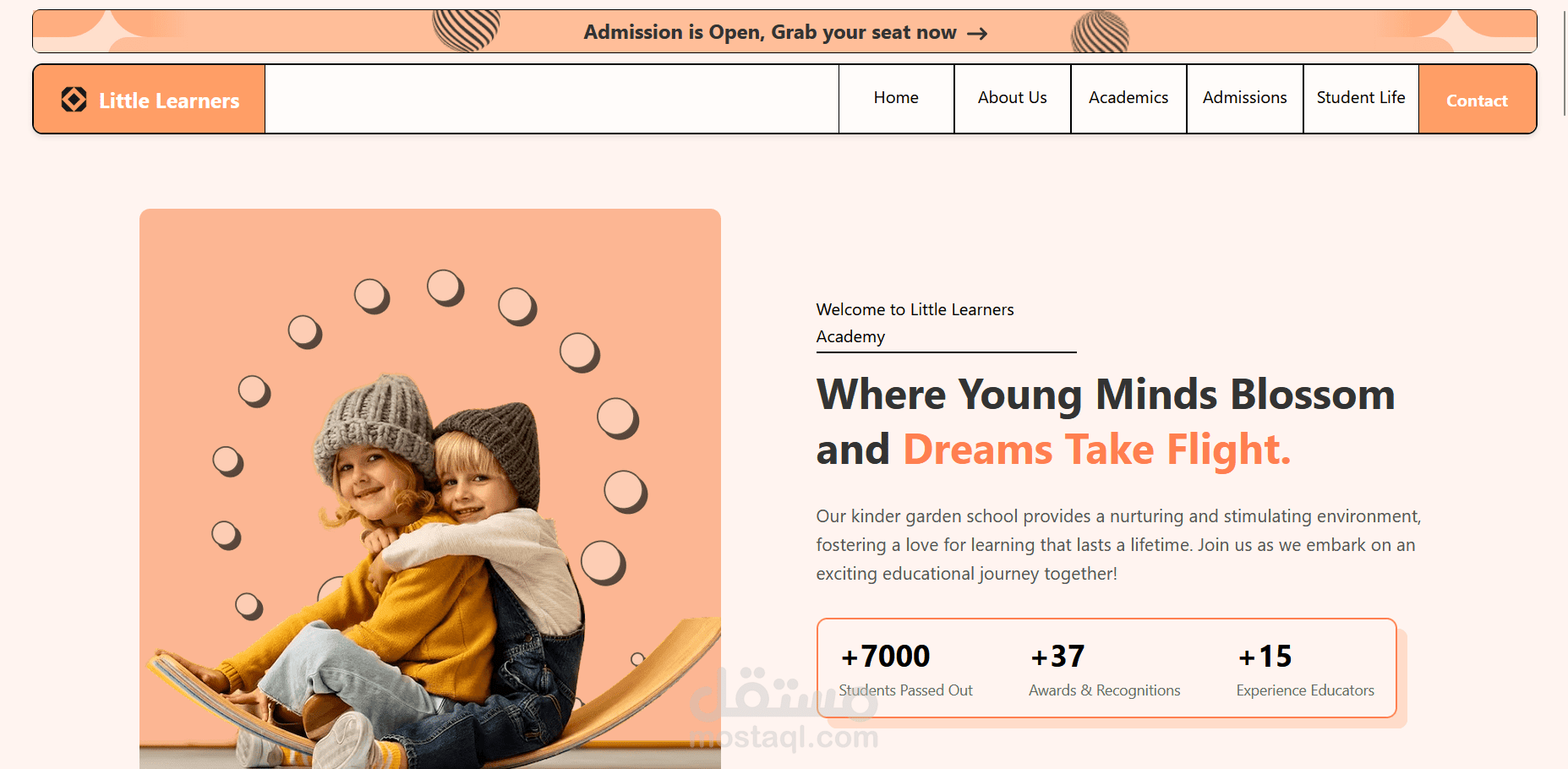 منصة تعليمية عصرية لعرض أنشطة ومعلومات المدرسة