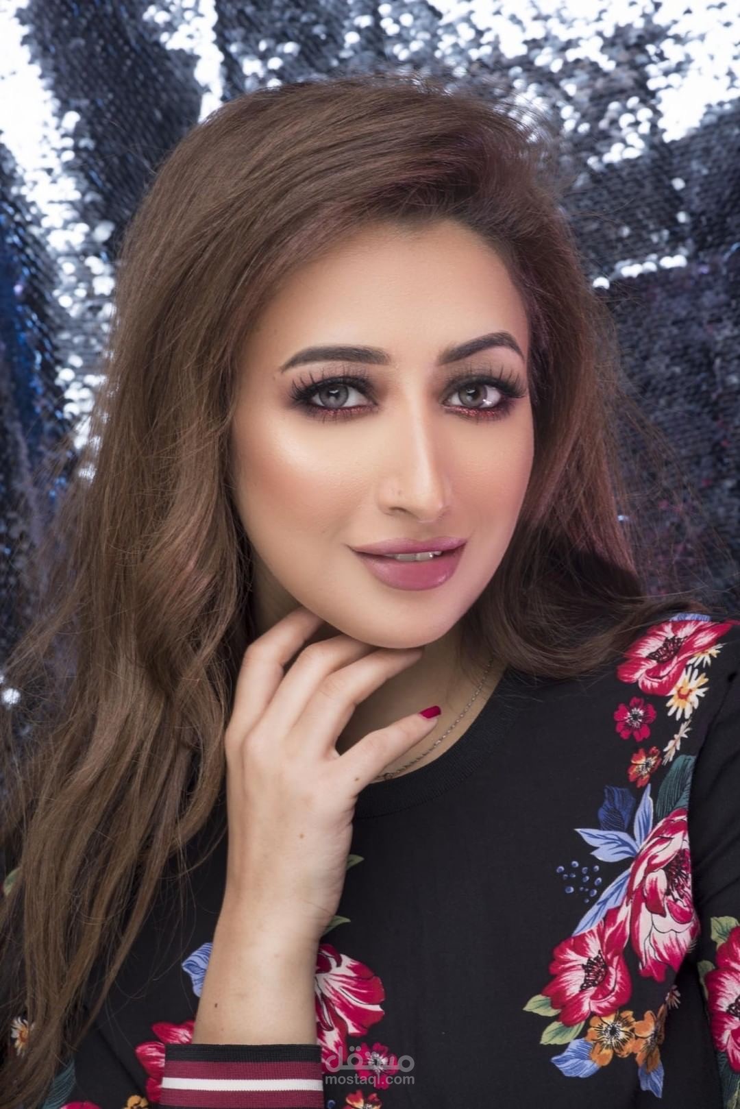 انتاج اغنية وفيديو كليب  للفنانة السعودية سمرين