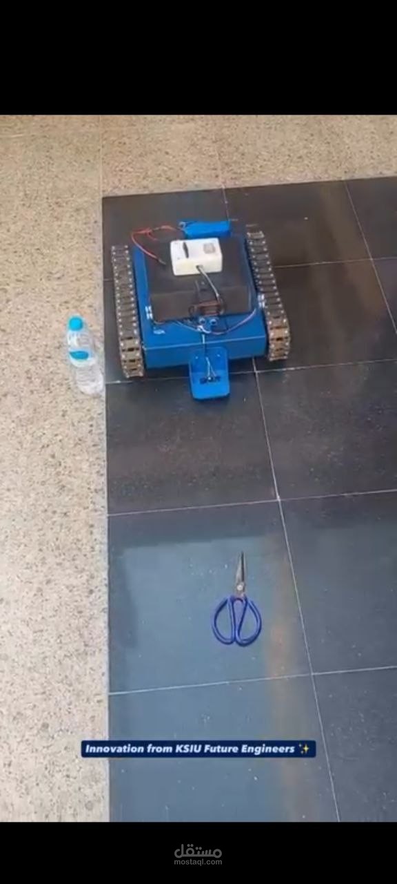 main detector robot