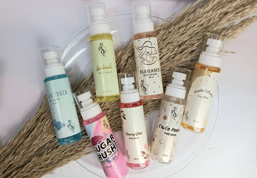 تصميم استيكرات منتجات لبراند خاص للعناية الطبيعية