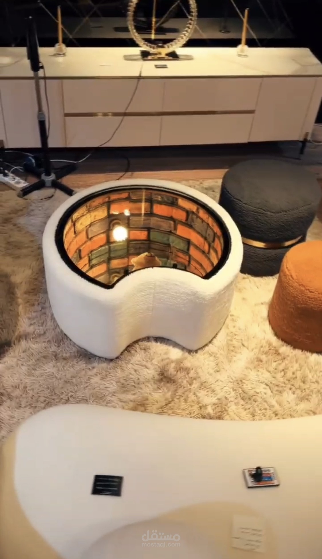 فيديو أعلاني لشركة بيع أثاث