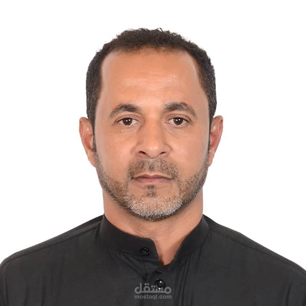 مدير مالي واداري محترف