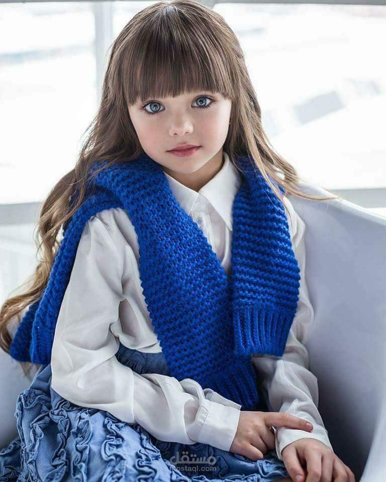 إعلان إحترافي لمحلات ملابس دولية.