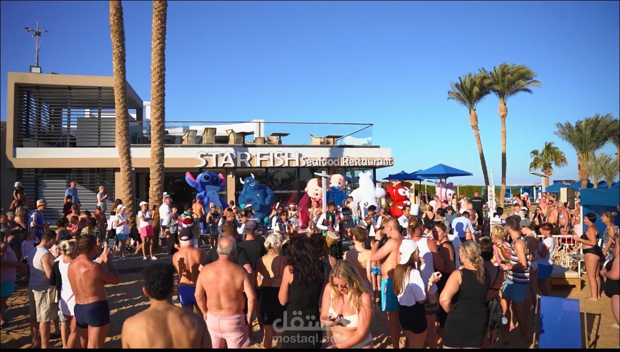 أخصائي تصوير ومونتاج الفيديو