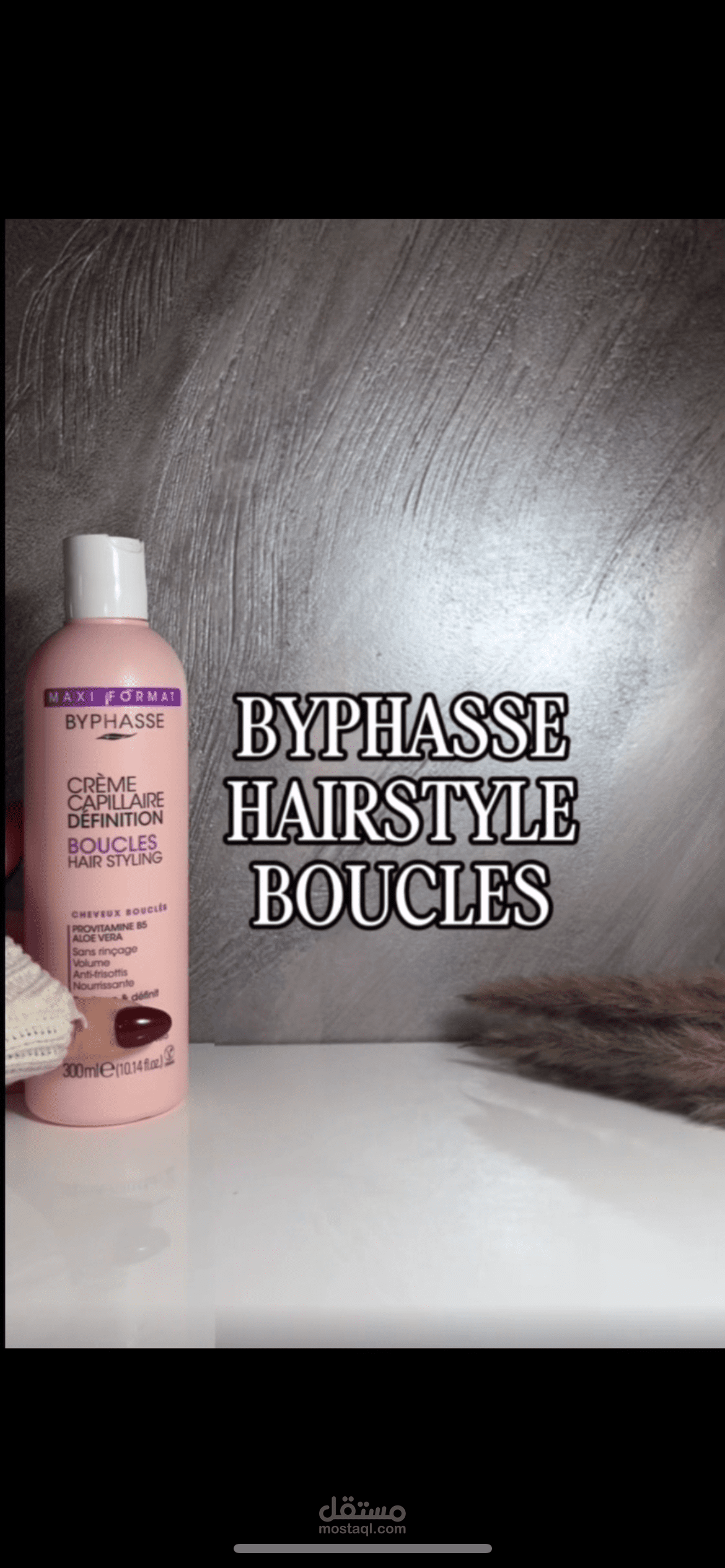 HAIRSTYLE WITH BYPHASSE