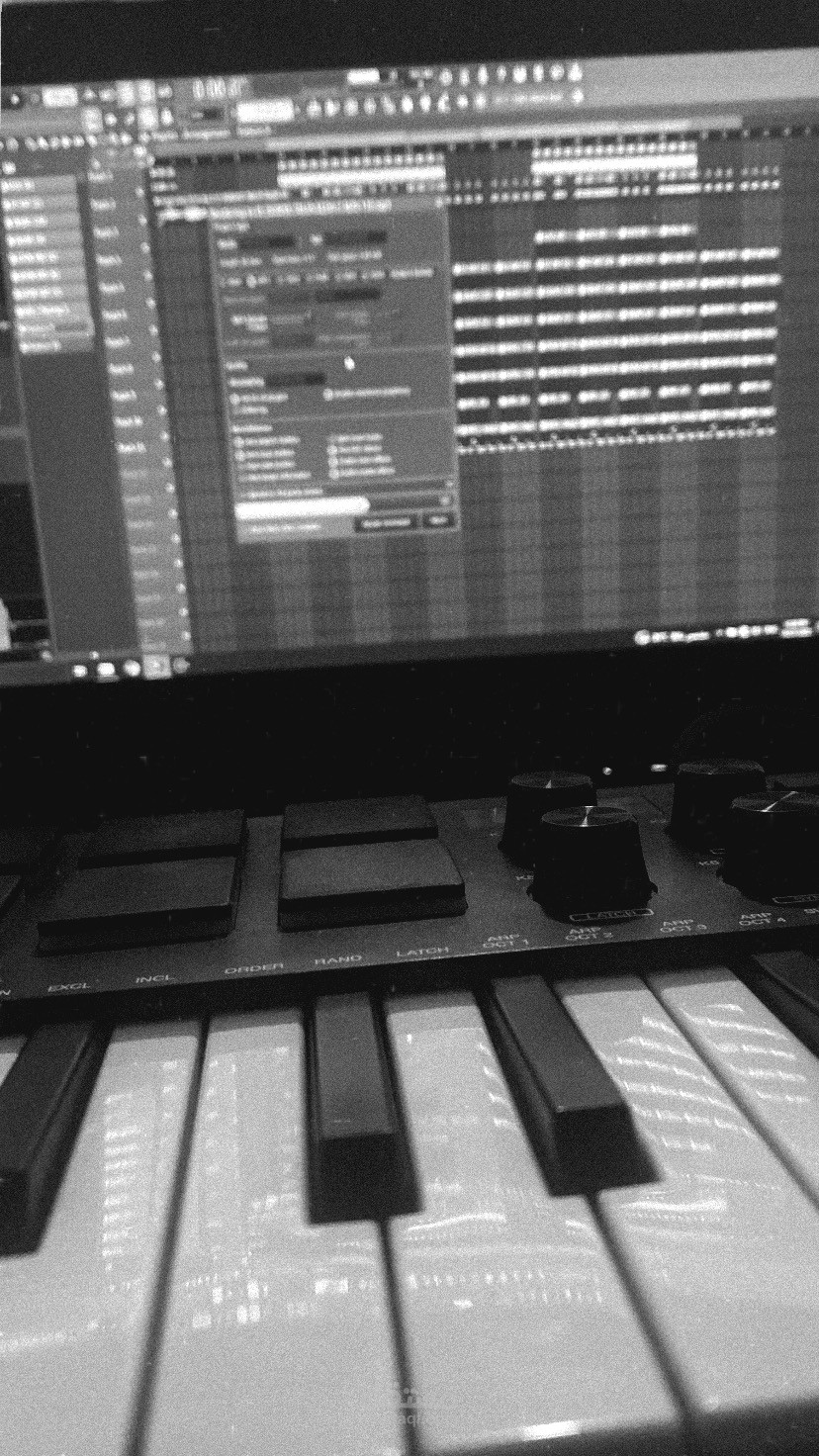 مكساج وتحسين صوت أغنية راب مسجلة بالموبايل