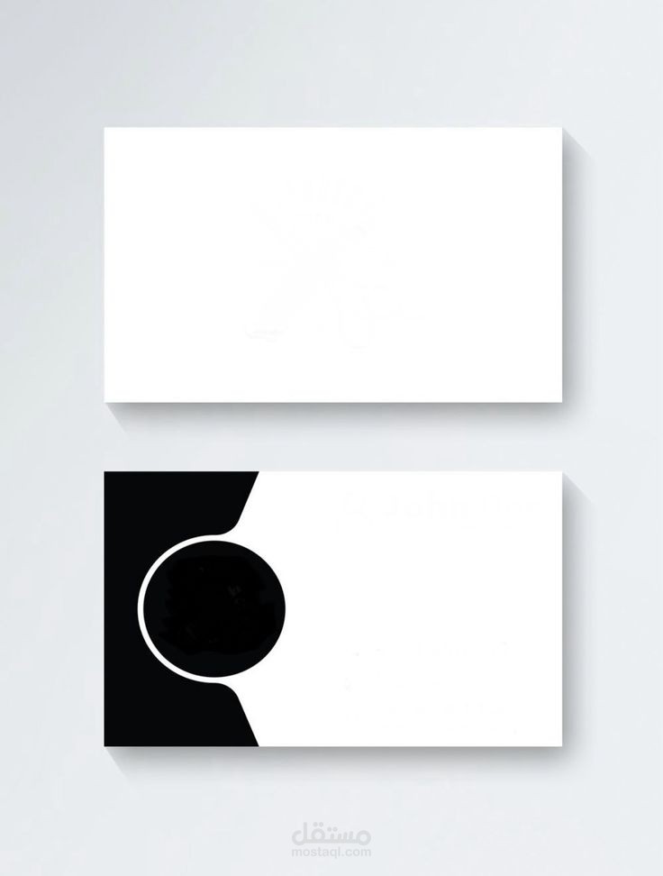 تصميم كرت شكر لمحل عبايات بشكل أنيق وجذاب، مع مراعاة تناسق الألوان والخطوط ليعكس هوية المحل ويشد انتباه العملاء