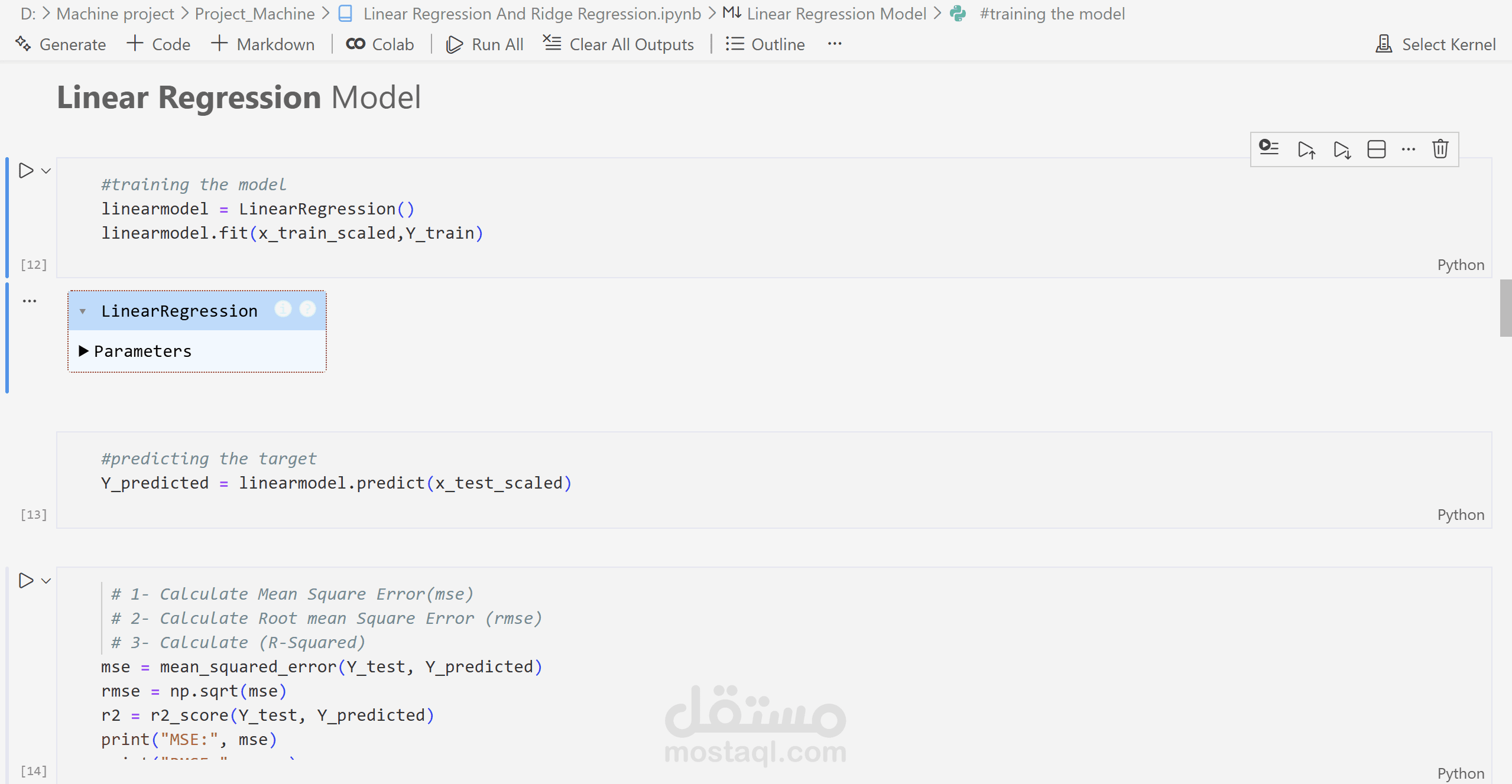 الانحدار الخطي وانحدار ريدج لبيانات California Housing prices