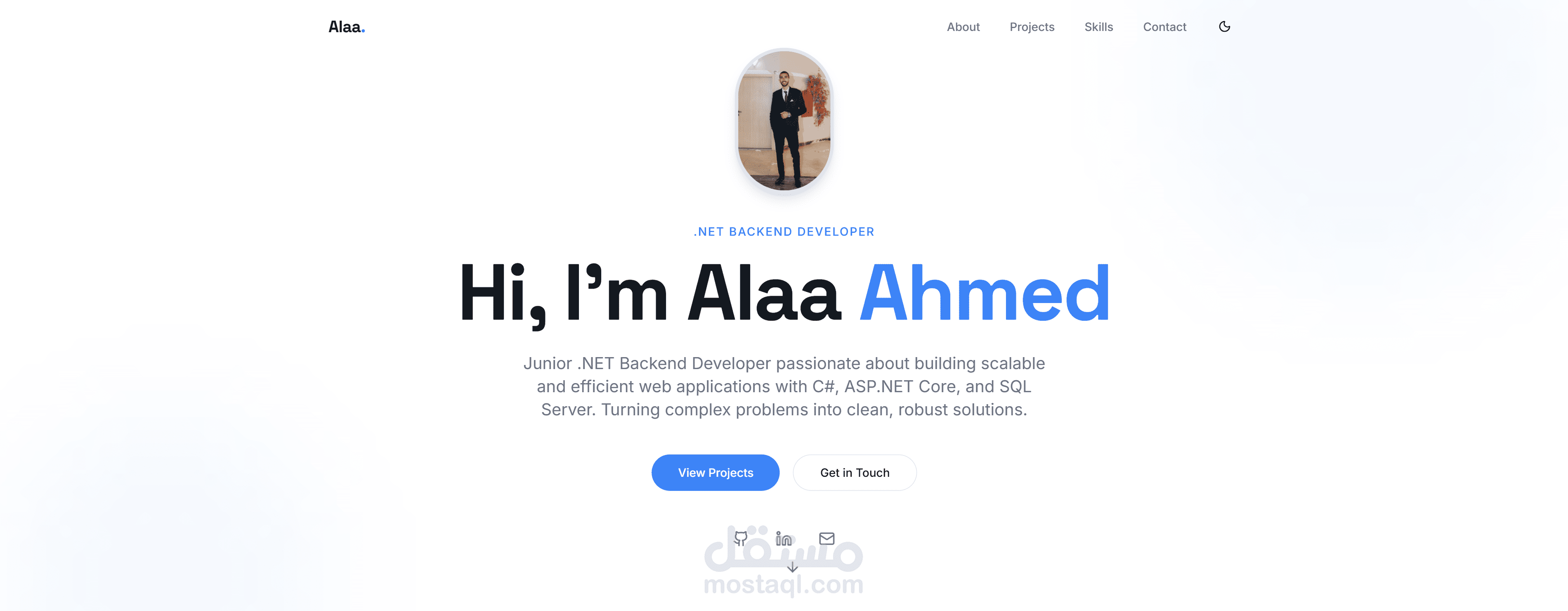 تصميم موقع Portfolio احترافي باستخدام Next.js و Tailwind CSS سريع ومتجاوب