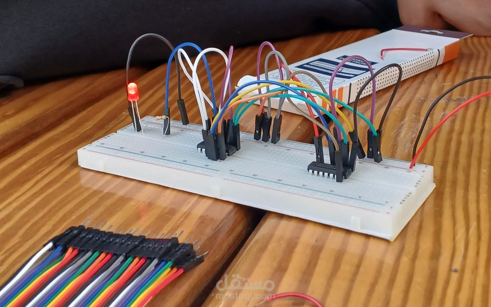 4_bit security lock system