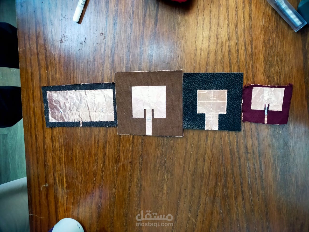 تصميم هوائي Microstrip Patch مرن للأجهزة القابلة للارتداء (Wearable Antenna Design Project)