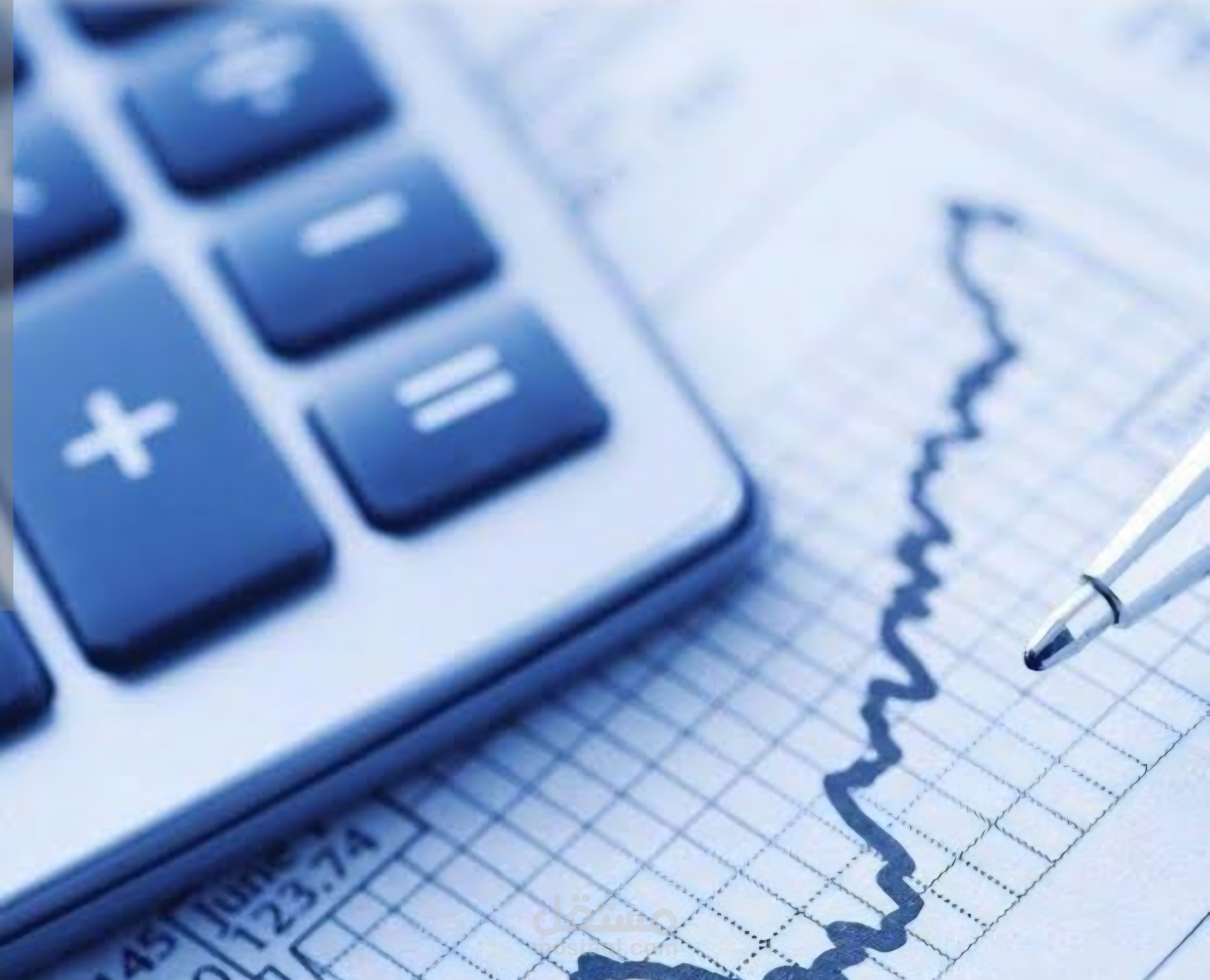 تصميم شيت إكسيل محاسبي احترافي لإدارة العملاء واليومية