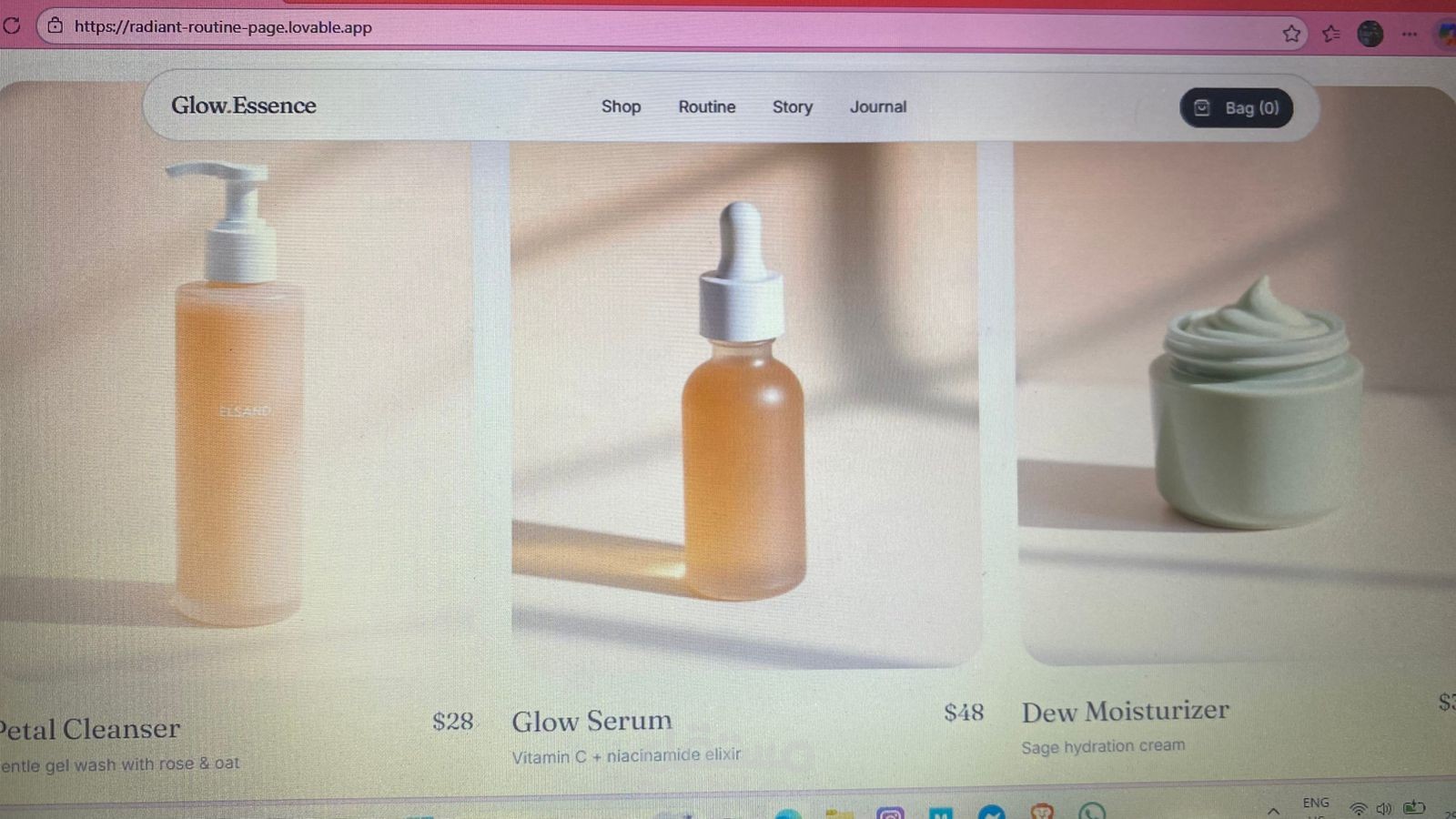 تصميم صفحة هبوط (Landing Page) لبراند عناية بالبشرة - Glow Essence.