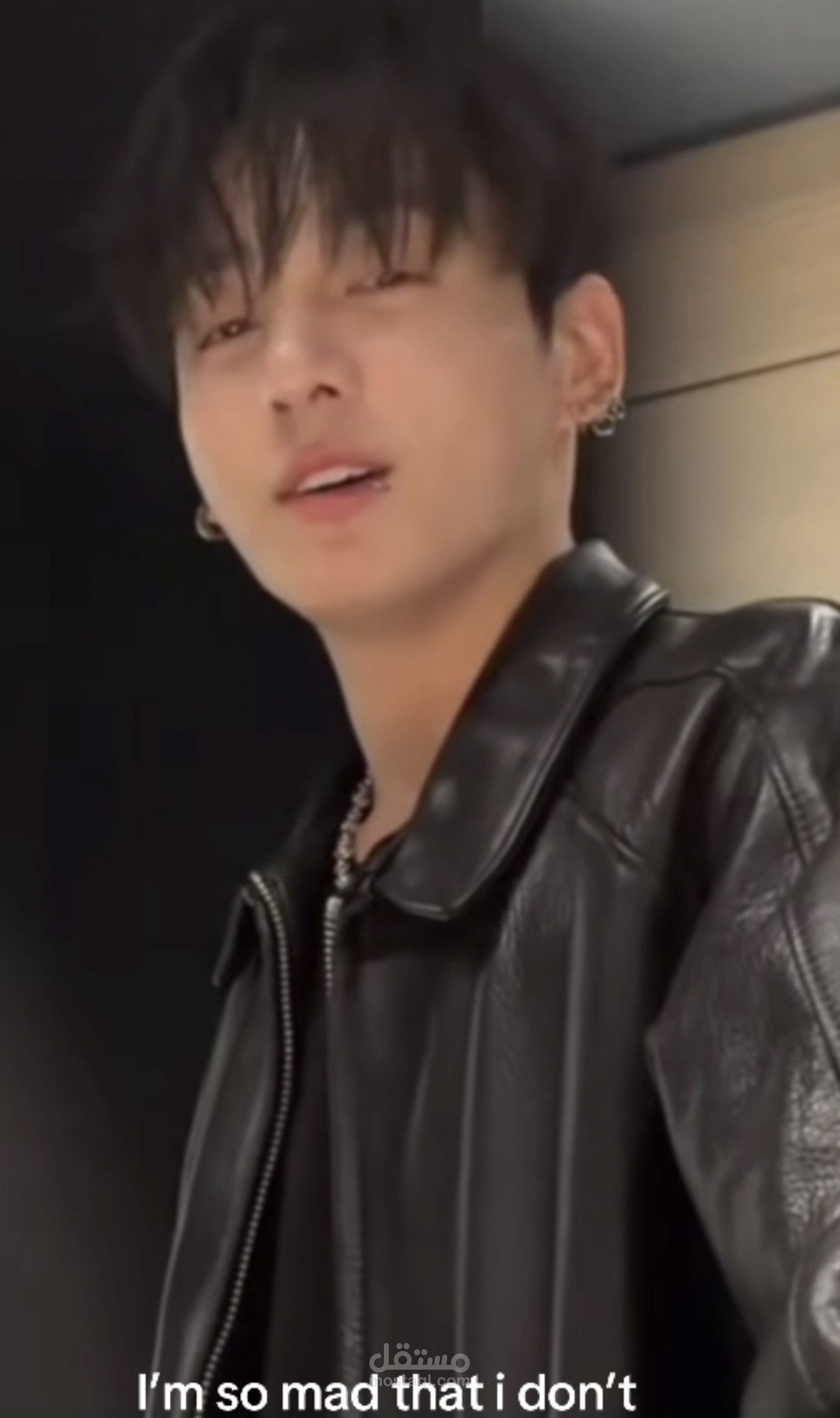 مونتاج فيديو قصير  احترافي ( Edit)  مع مؤثرات بصرية وصوتية