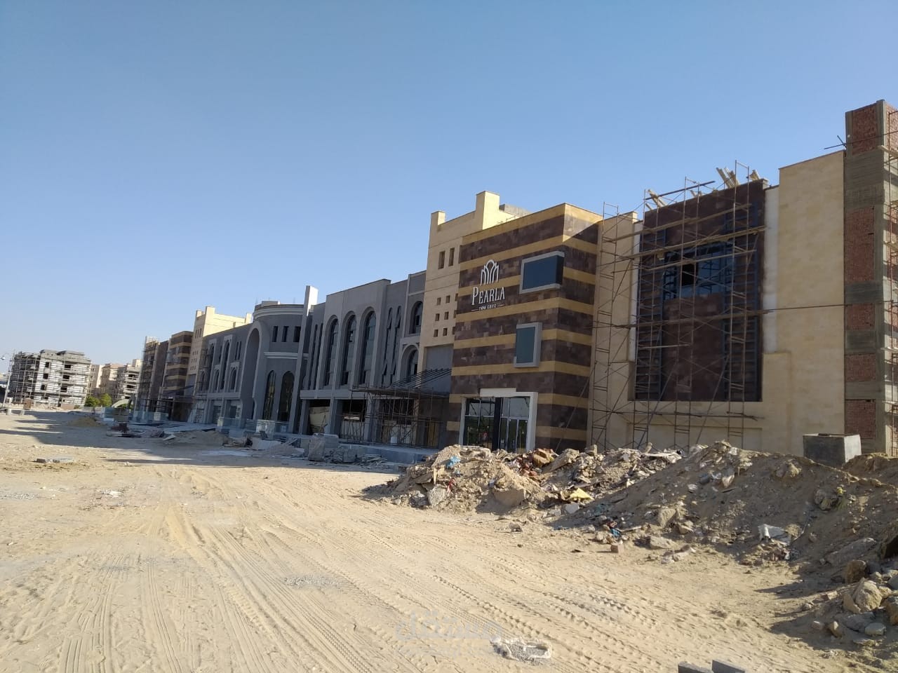 redesign elevation mall  200m