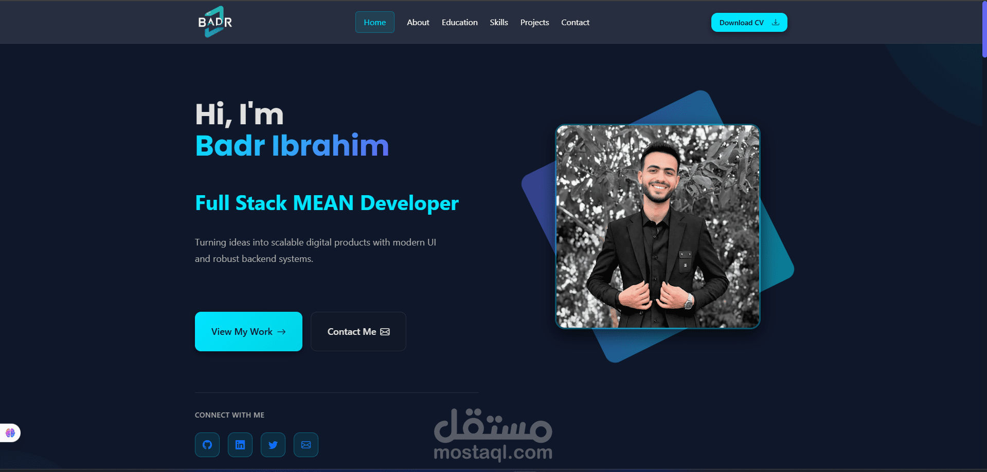 معرض أعمال تفاعلي (Portfolio) مبني بتقنية React.
