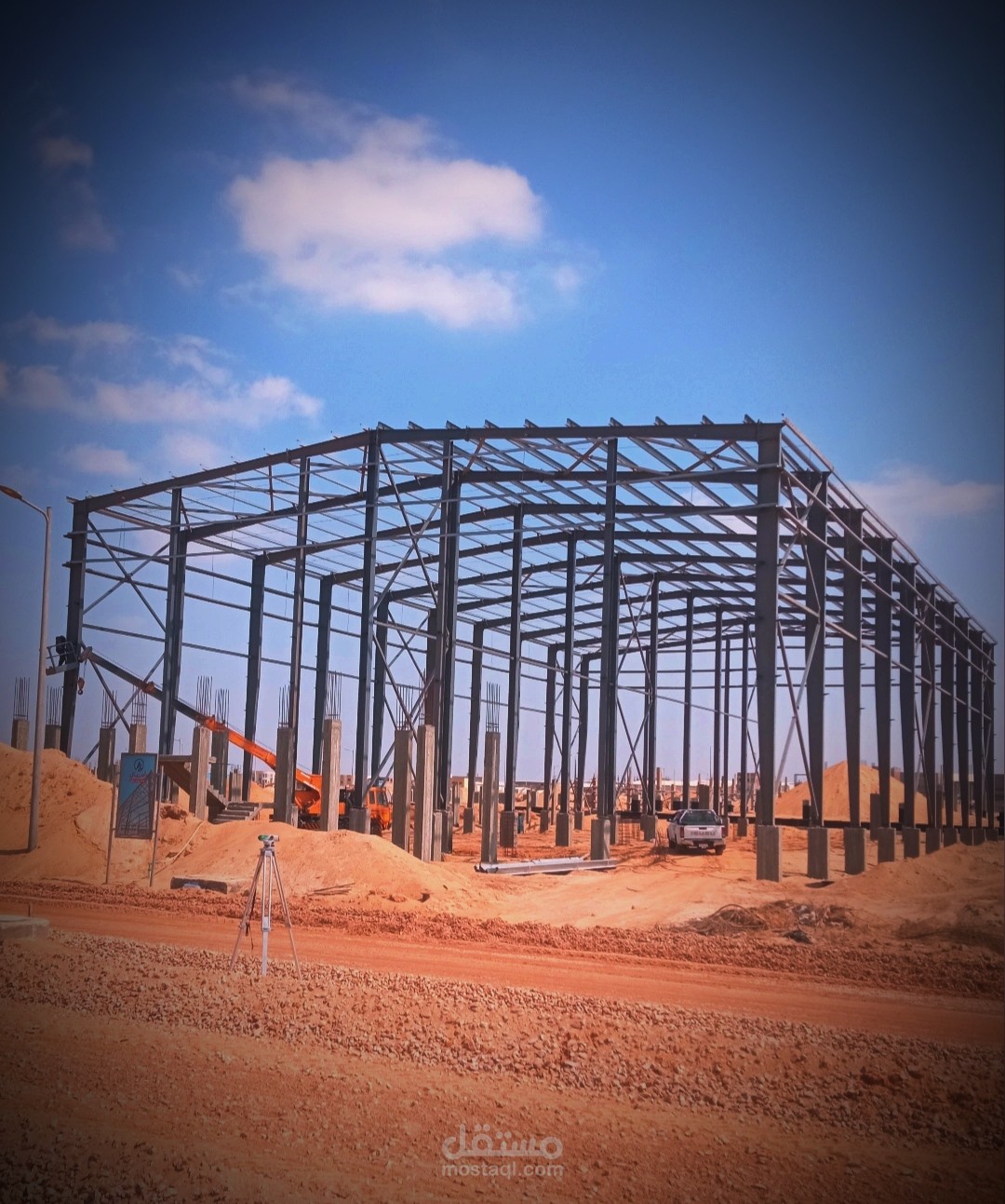 Amial for integrated steel constructions