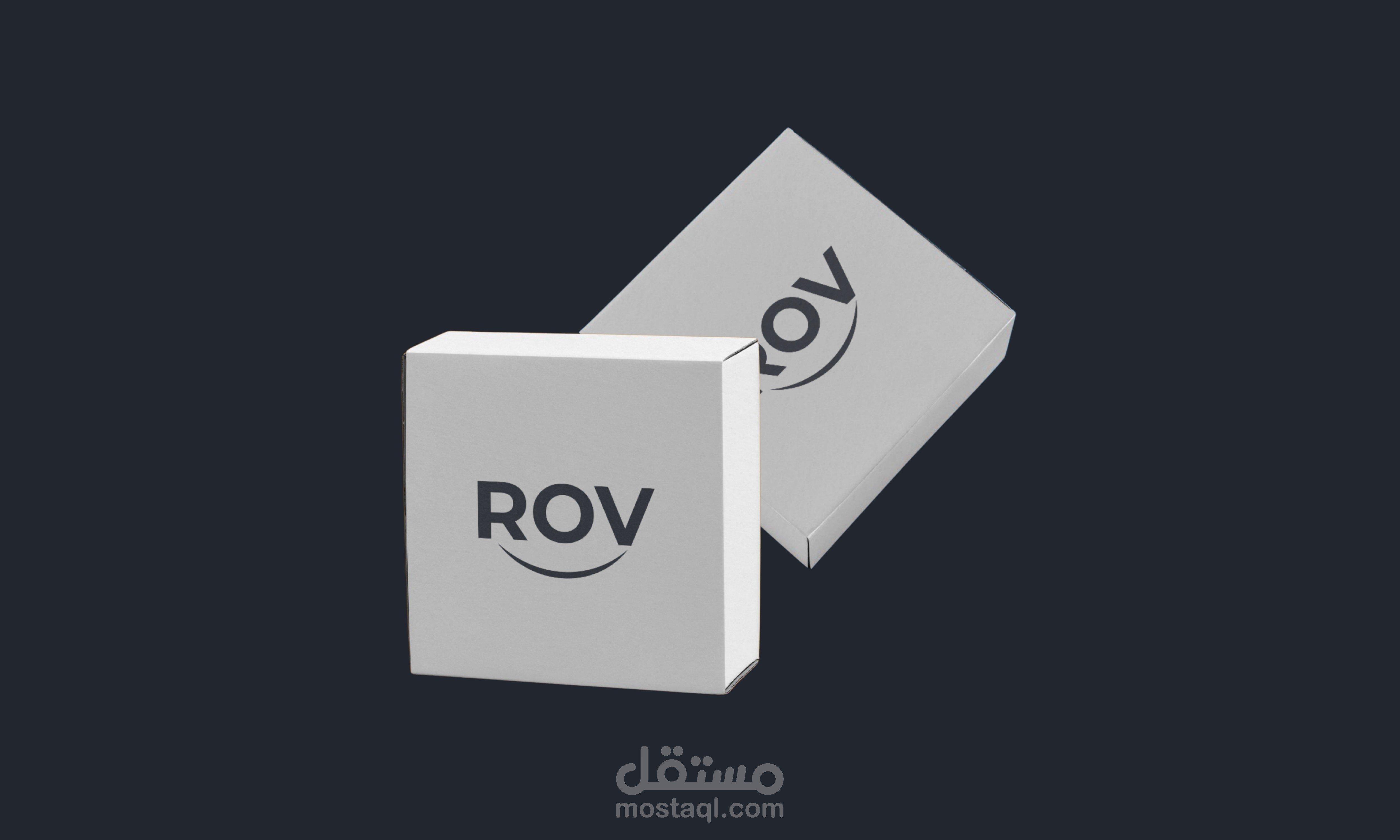 هوية بصرية لبراند ملابس ROV