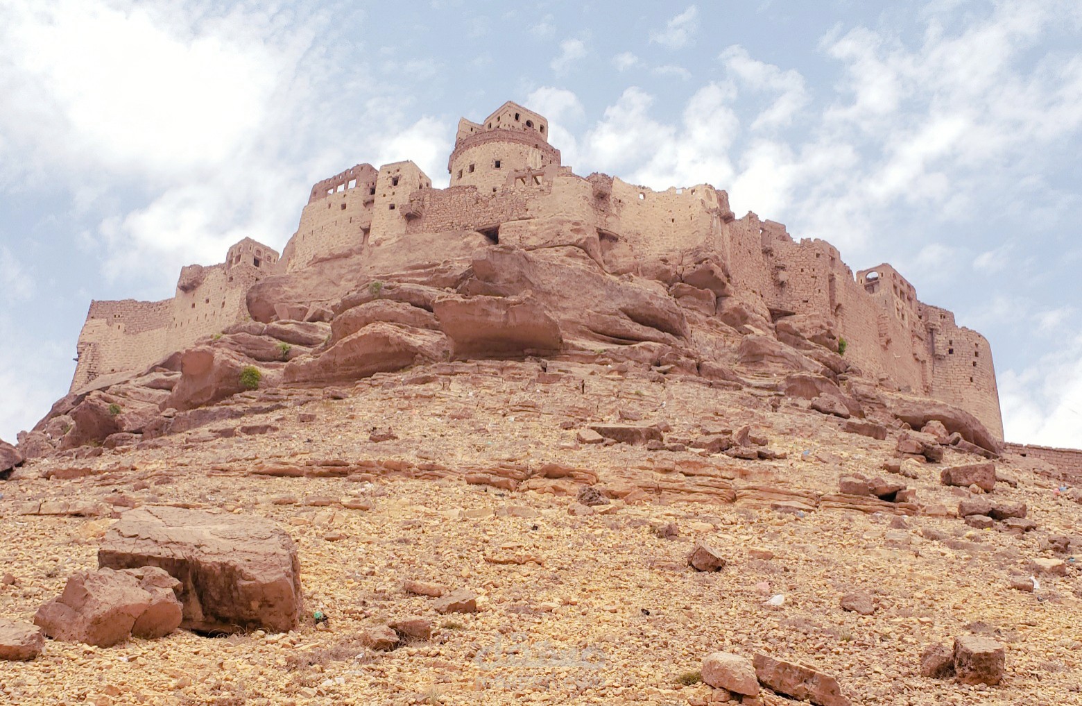 إطلالة على مآثر اليمن التاريخية