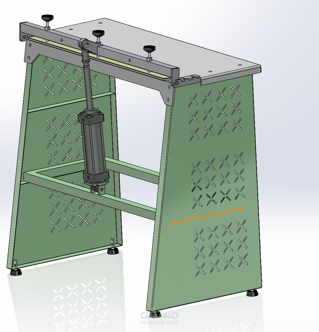 تصميم آلة طي أطراف الكرتون الصناعية باستخدام SolidWorks